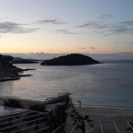 Seaside Cabin Ksamil Ngoại thất bức ảnh