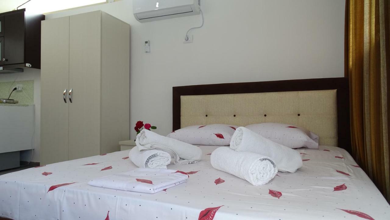 Seaside Cabin Ksamil Ngoại thất bức ảnh